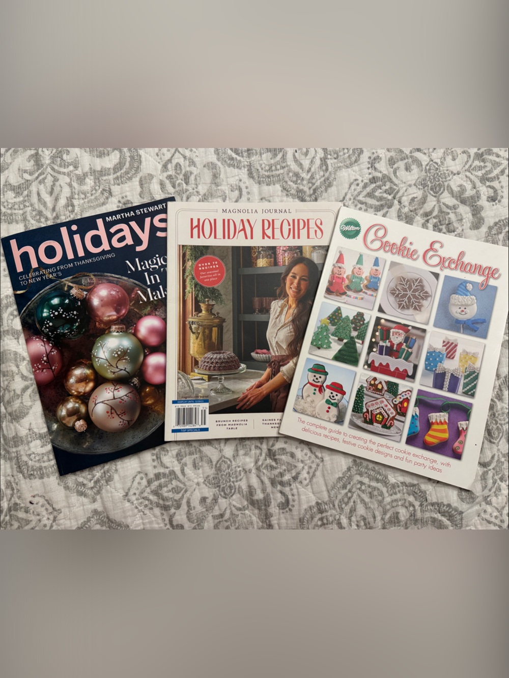Holiday Recipes & Cookie Exchange Book Set - White, Pink, Green